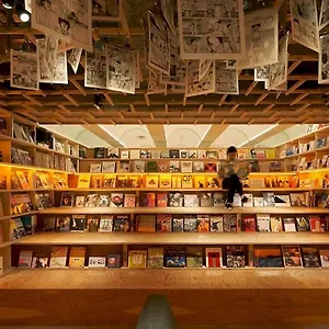 「泊まれる本屋」book And Bed 新宿 ホステル 東京都