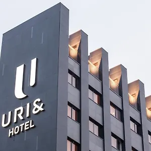 Uri& Отель